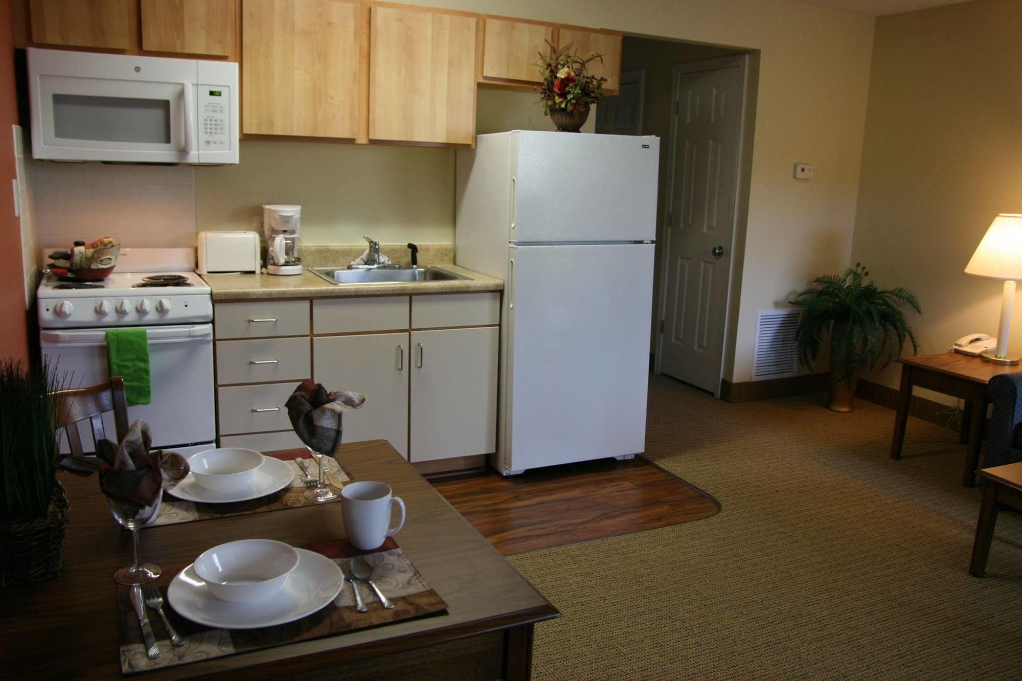 Affordable Suites Of America Фредериксберг Экстерьер фото
